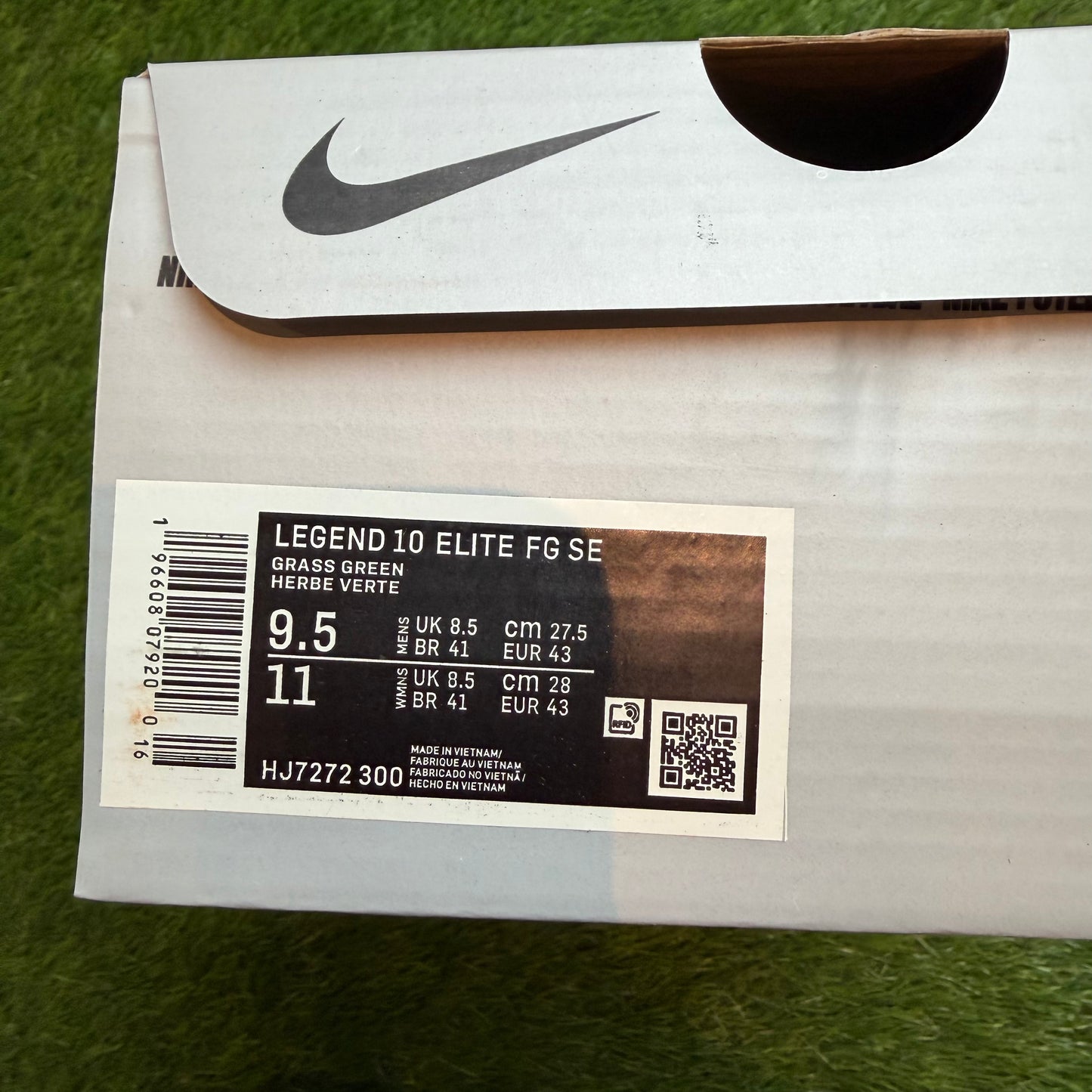 Tiempo Legend 10 Elite FG EUR43 27.5CM jak nowe | outlet / zwroty | pre-owned