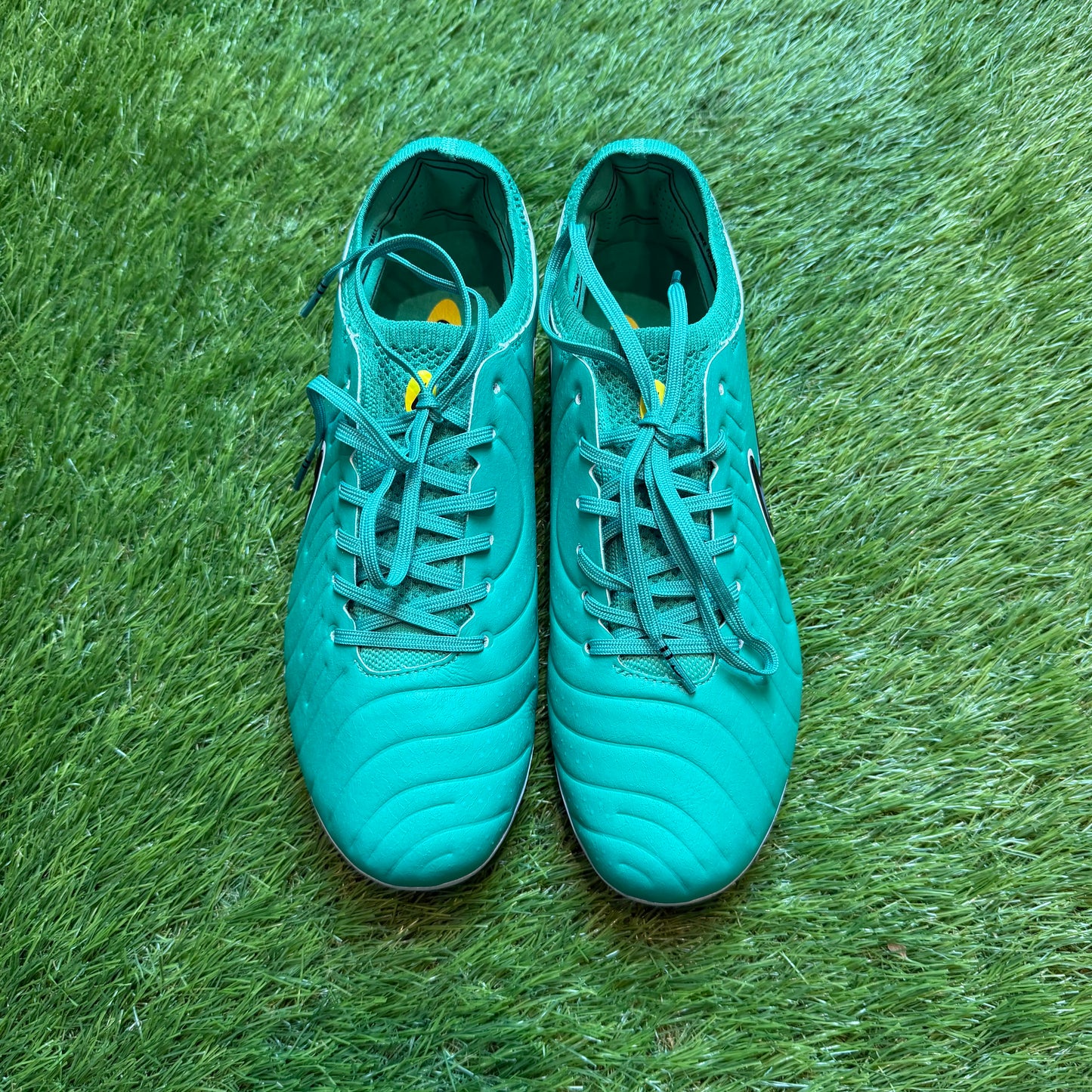 Tiempo Legend 10 Elite FG EUR41 26CM jak nowe | outlet / zwroty | pre-owned
