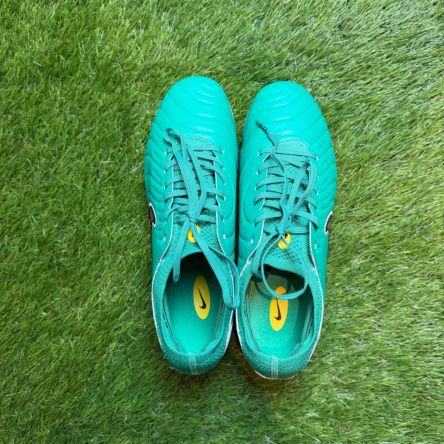 Tiempo Legend 10 Elite FG EUR41 26CM jak nowe | outlet / zwroty | pre-owned