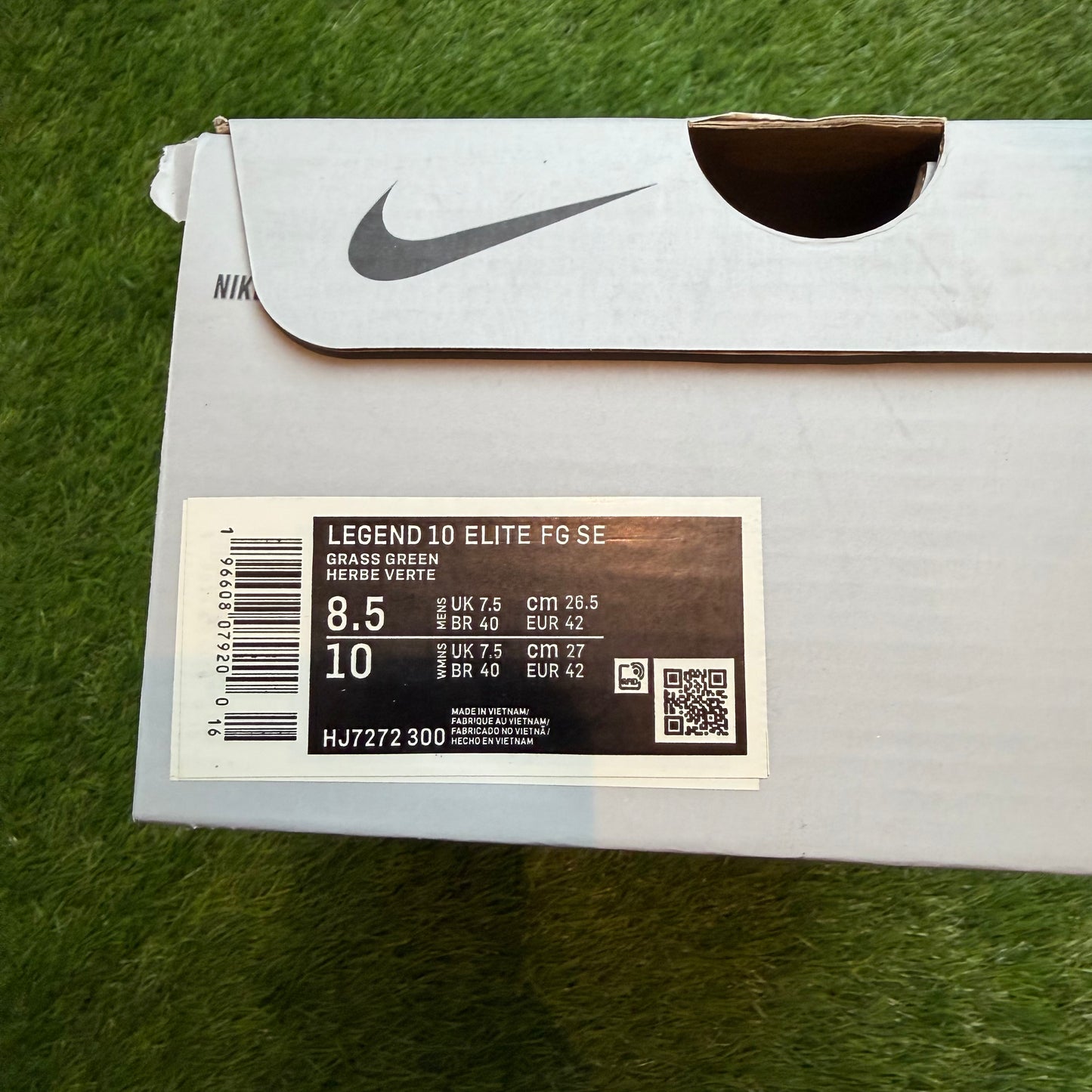 Tiempo Legend 10 Elite FG EUR42 26.5CM jak nowe | outlet / zwroty | pre-owned