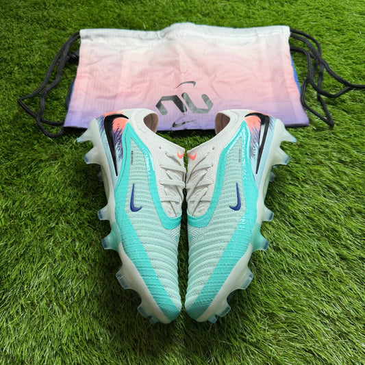 Phantom 6 Low Elite FG UNITED EUR45 29CM pre-owned