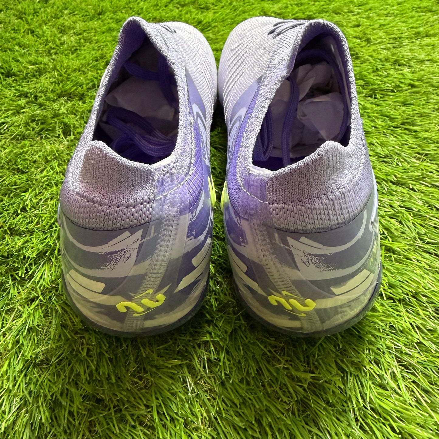 Phantom GX 2 Elite FG UNITED-PURPLE EUR45 29CM pre-owned