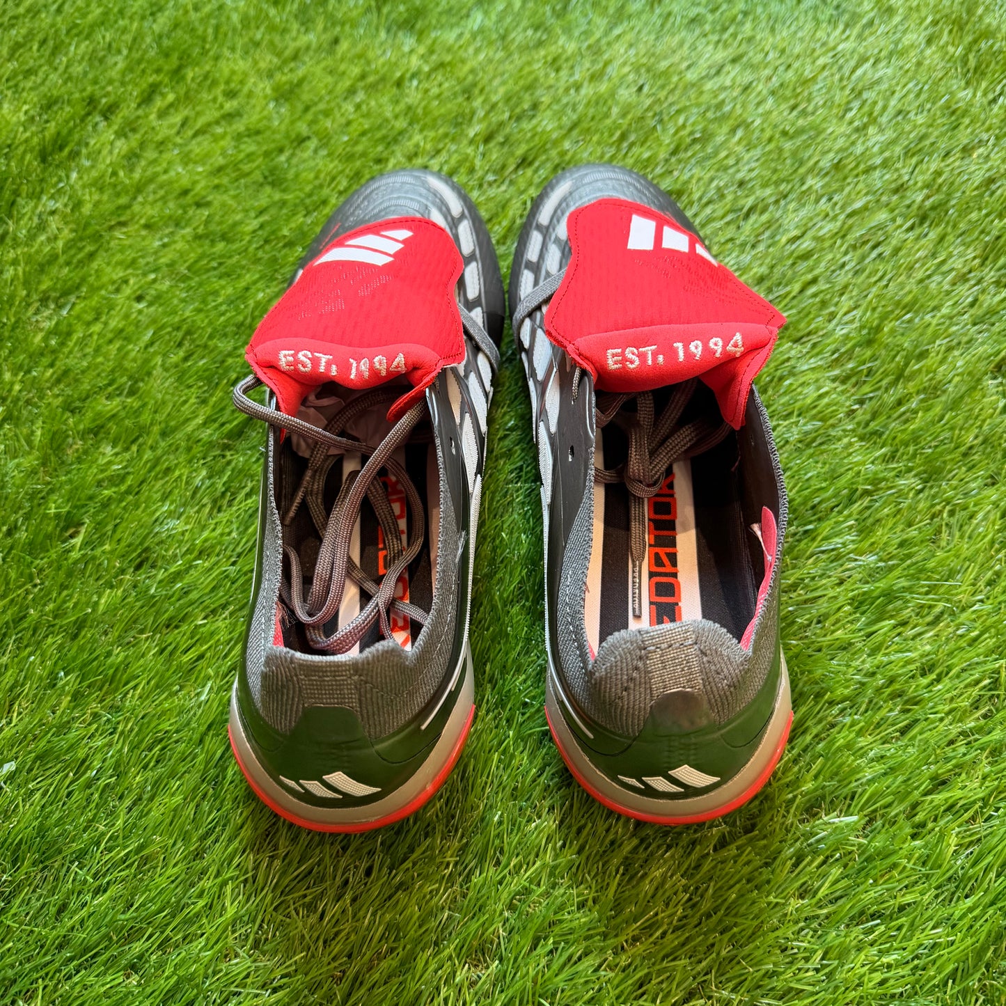 PREDATOR ELITE FG EUR39 24.5CM jak nowe | outlet / zwroty | pre-owned