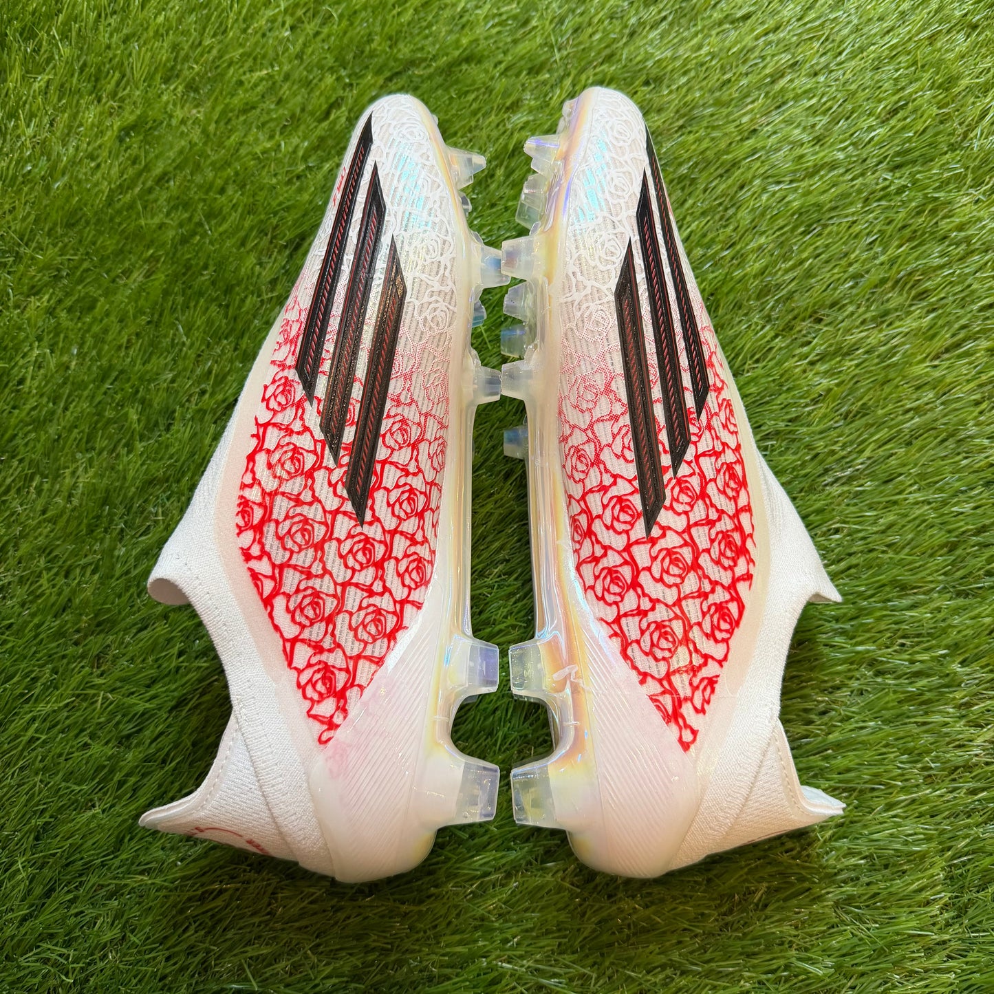 F50 ELITE FG LAMINE YAMAL LACELESS EUR41 26CM jak nowe | outlet / zwroty | pre-owned