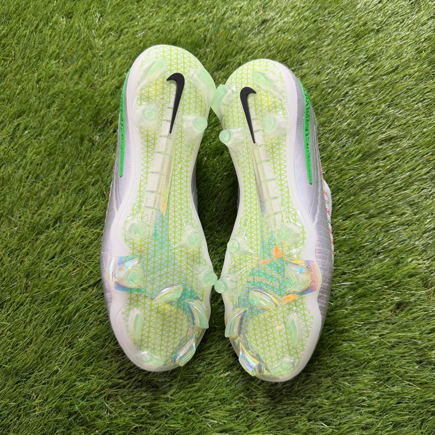 Phantom 6 Low Elite FG EA SPORTS EUR40 25CM jak nowe | outlet / zwroty | pre-owned