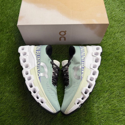 ON Running Cloudmonster 2 Mineral Aloe  | EU41 26CM | Jak nowe | Outlet / Pre-owned