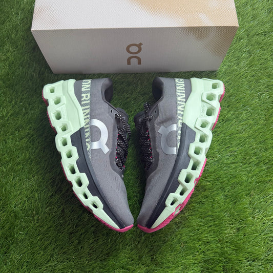 ON Running Cloudmonster 2 Asphalt Lima | EU41 26CM | Jak nowe | Outlet / Pre-owned