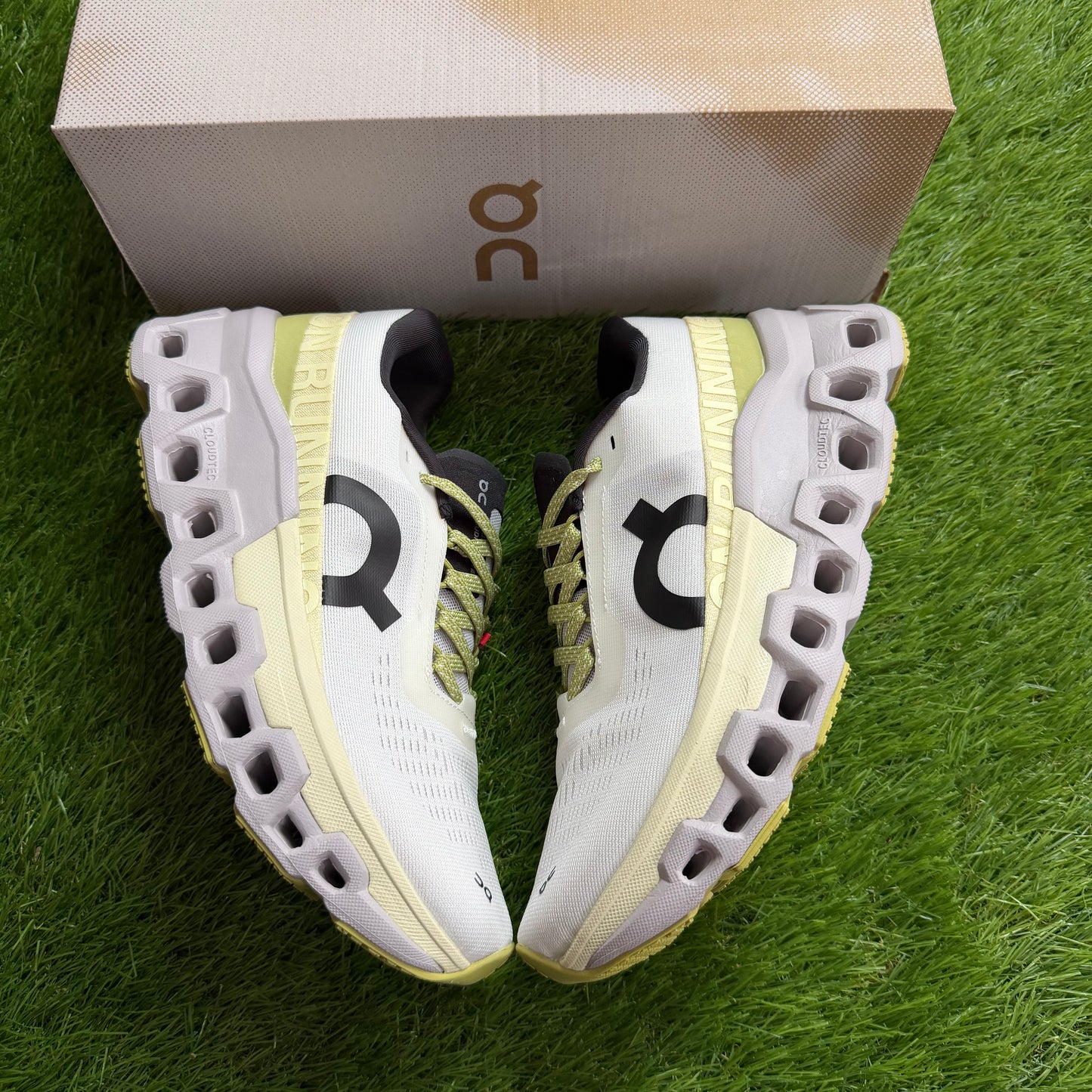 ON Running Cloudmonster 2 Undyed Zest | EU37 23CM | Jak nowe | Outlet / Pre-owned