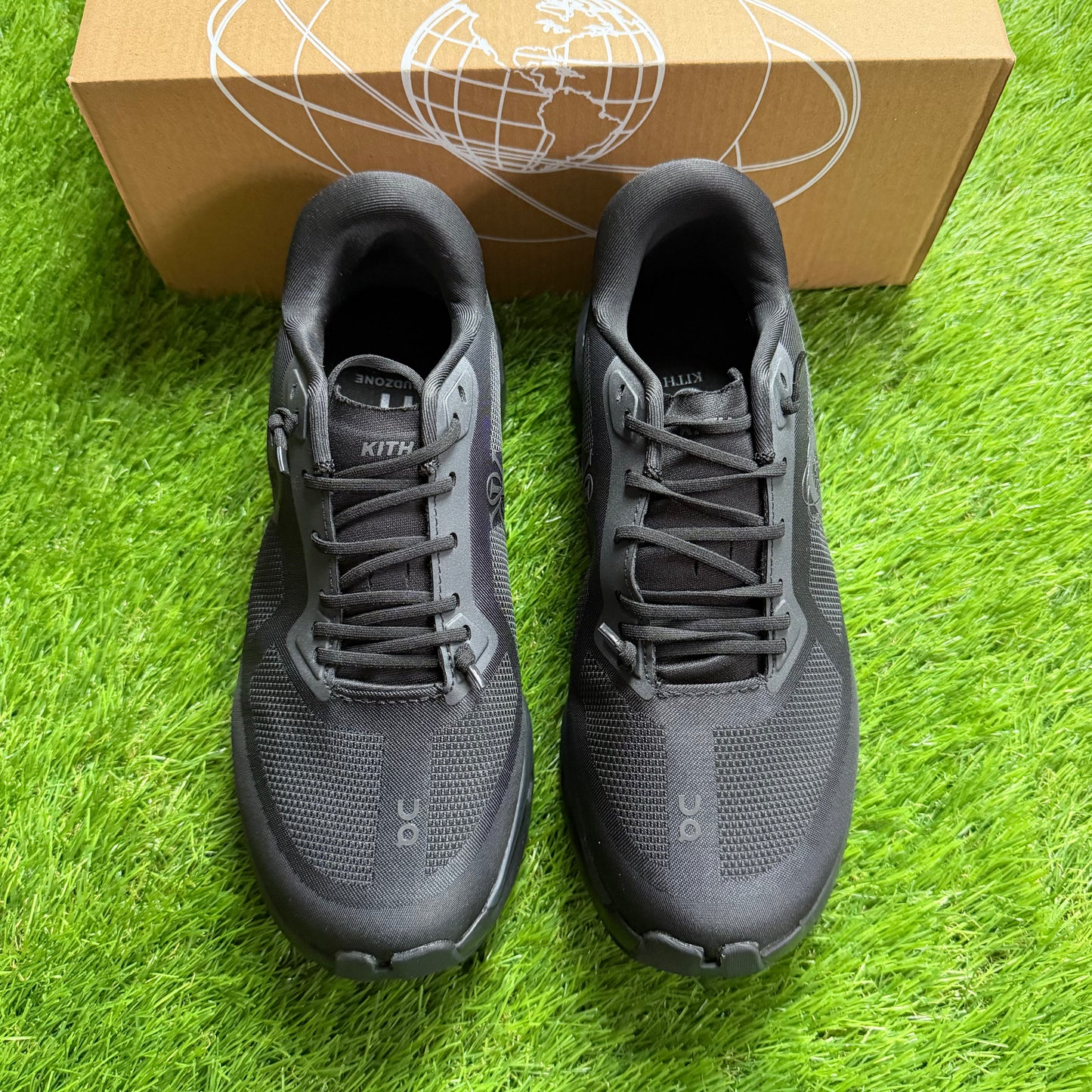 ON Running Cloudzone KITH BLACK  | EU40 25CM | Jak nowe | Outlet / Pre-owned