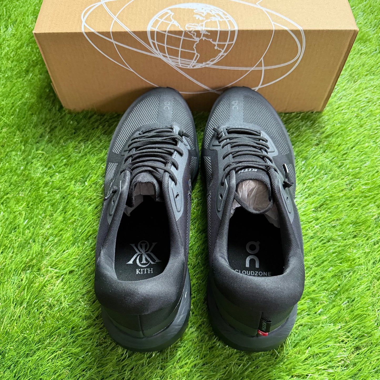 ON Running Cloudzone KITH BLACK  | EU40 25CM | Jak nowe | Outlet / Pre-owned