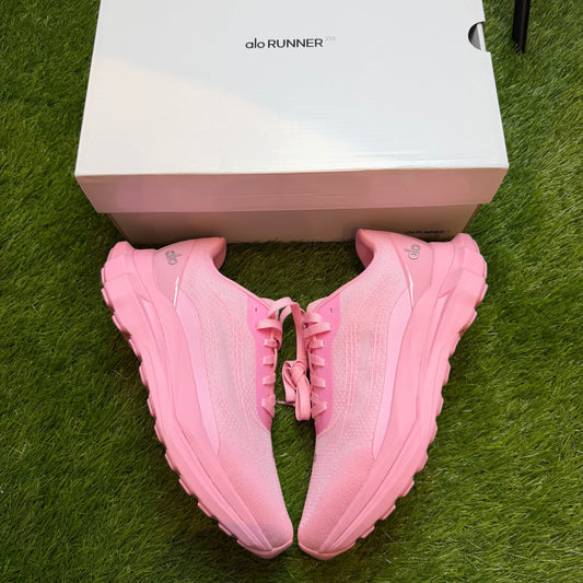 ALO Runner Pink | EU40 25CM | Jak nowe | Outlet / Pre-owned